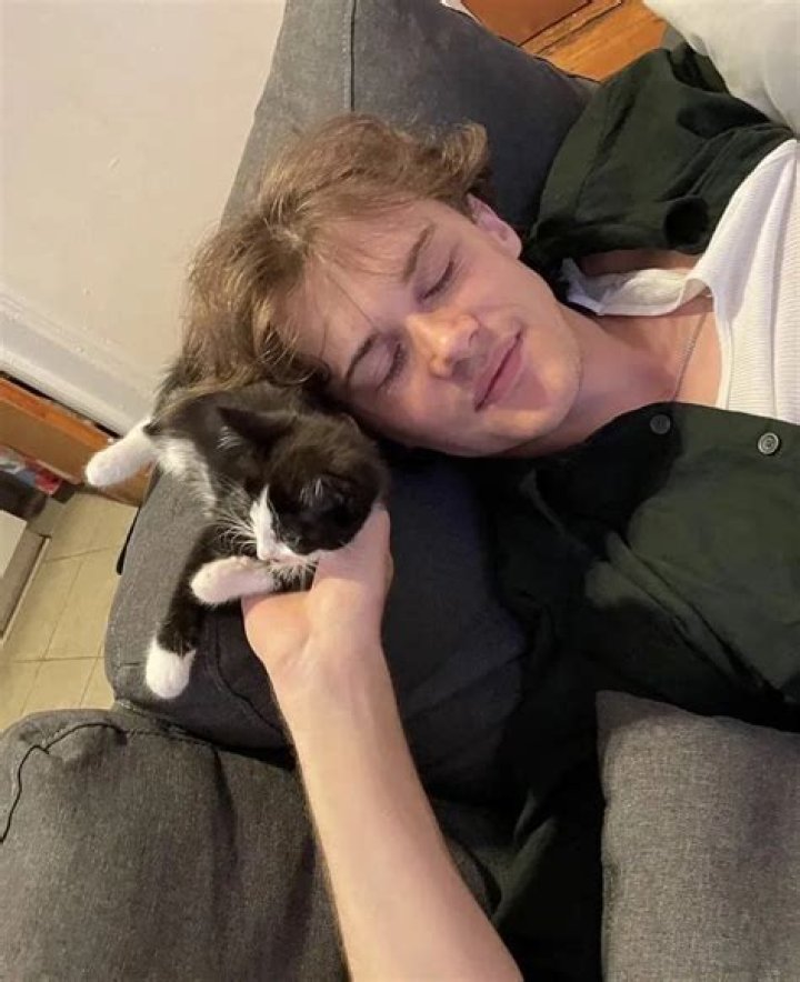 Christopher Briney Pets