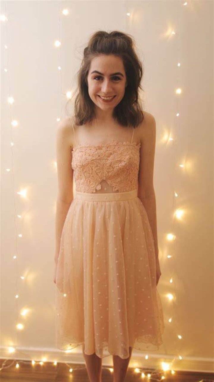Dodie Clark Dodie Clark
