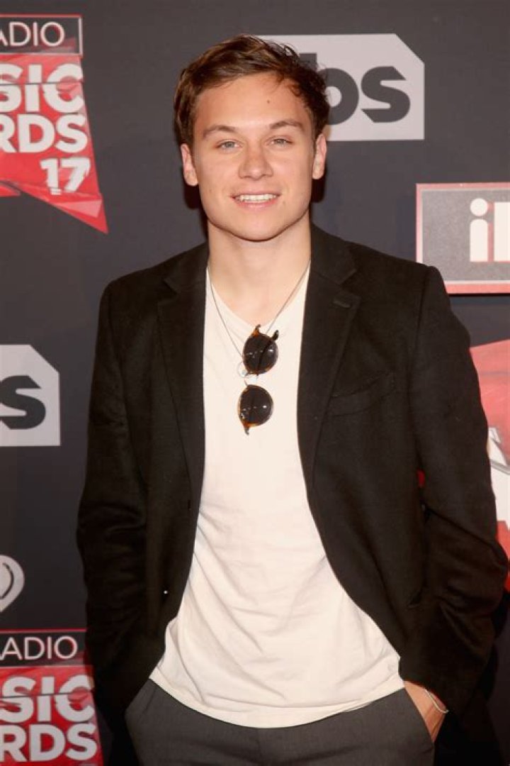 Finn Cole Finn Cole