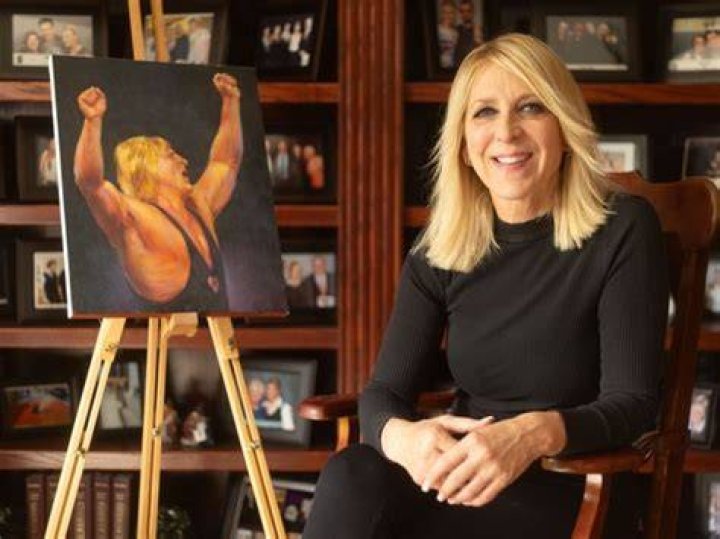 Martha Hart, the widow of late Owen Hart criticizes WWE for their negligence and hand in the tragic death of her husband!