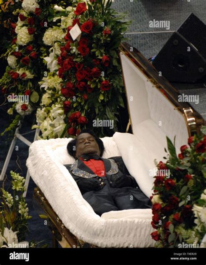  Open Casket 